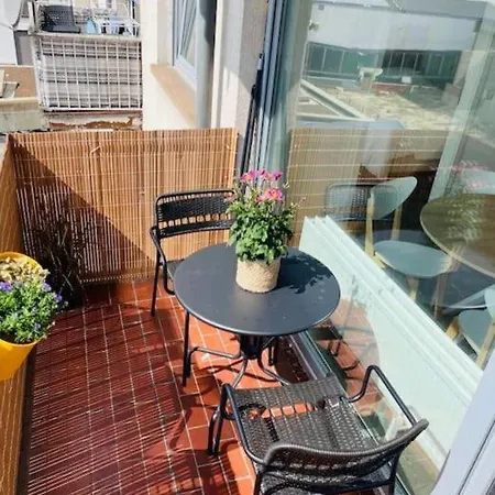 Apartman Refined 1br Retreat In