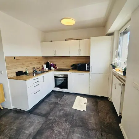 Refined 1br Retreat In
